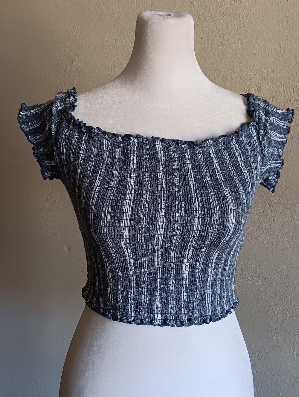 Boho Milkmaid Blue White Smocked Off Shoulder Crop Top Shirt NOBO Juniors Large